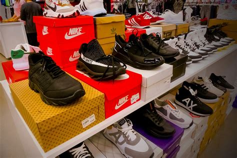 Nike Teams Up with U.S. Customs to Stop Counterfeiters